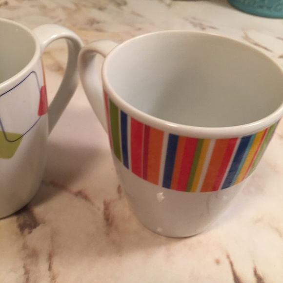 MCM Style Porcelain Coffee Mugs 4 inch tall set/2 - Picture 3 of 14